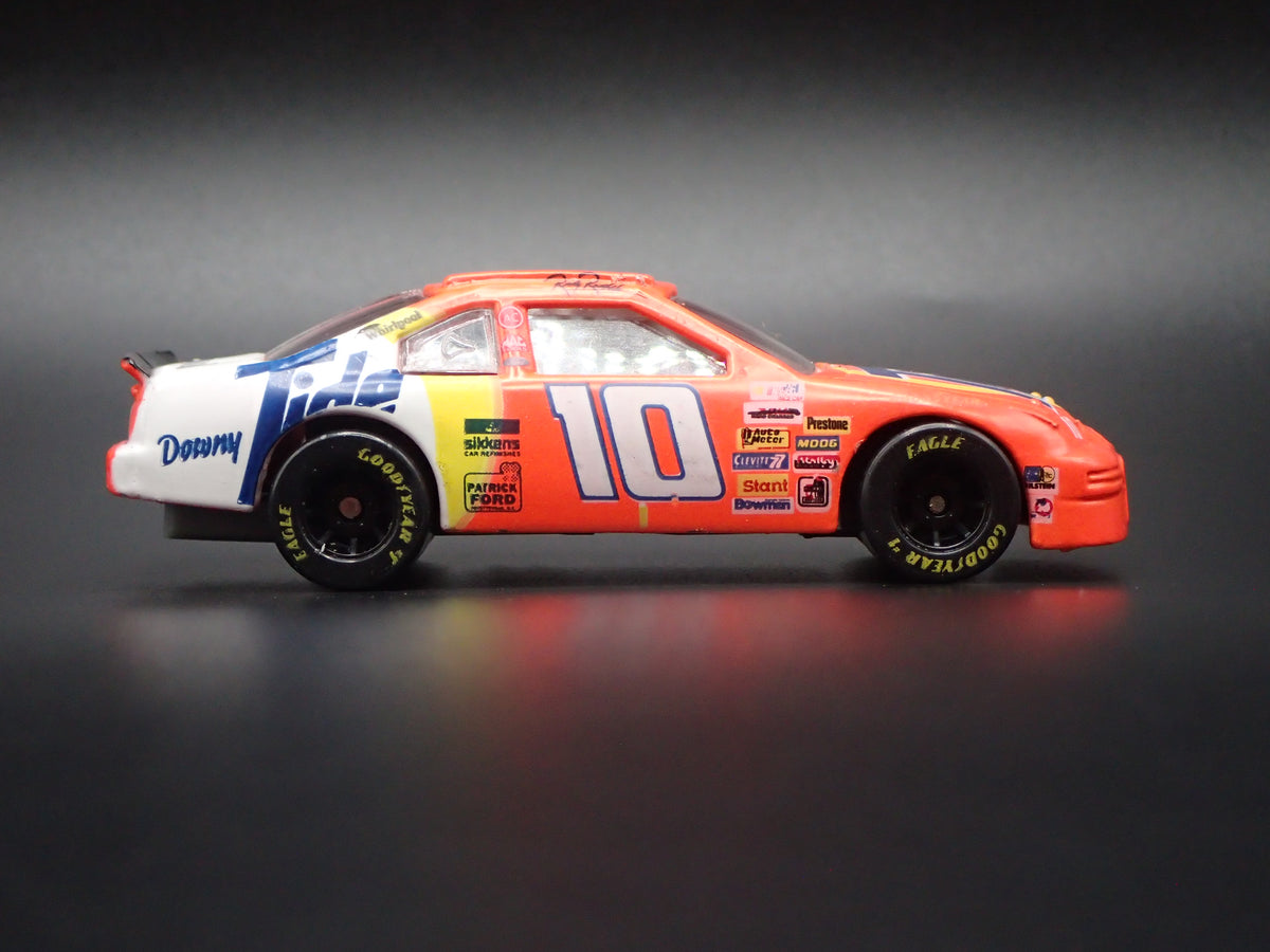 1996 96 FORD THUNDERBIRD 10 RICKY RUDD TIDE NASCAR 1:64 SCALE DIECAST MODEL CAR