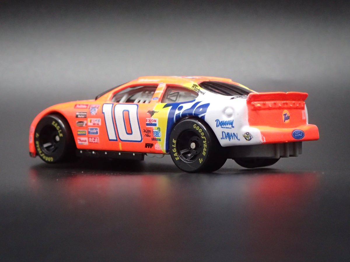 1998 98 FORD TAURUS 10 RICKY RUDD TIDE NASCAR 1/64 SCALE DIECAST MODEL CAR