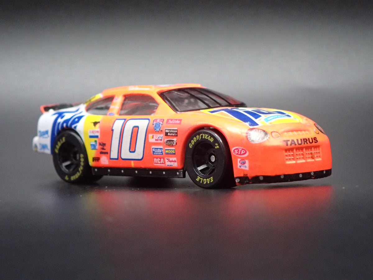 1998 98 FORD TAURUS 10 RICKY RUDD TIDE NASCAR 1/64 SCALE DIECAST MODEL CAR