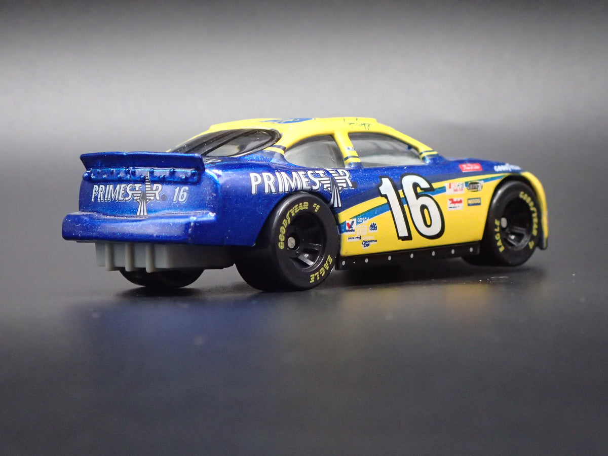 1998 98 FORD TAURUS 16 TED MUSGRAVE PRIMESTAR NASCAR 1:64 SCALE DIECAST CAR