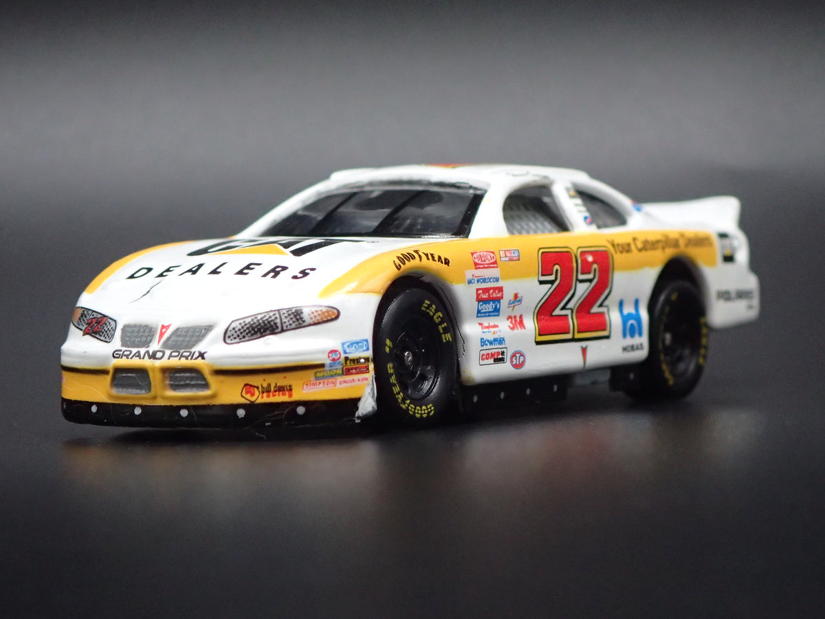 2000 00 PONTIAC GRAND PRIX 22 WARD BURTON CAT NASCAR 1:64 DIECAST MODEL CAR