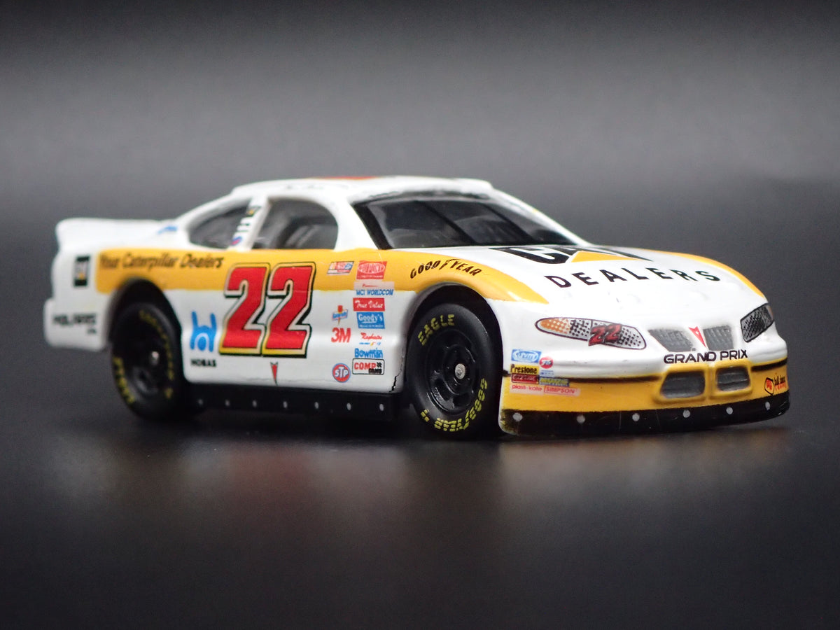 2000 00 PONTIAC GRAND PRIX 22 WARD BURTON CAT NASCAR 1:64 DIECAST MODEL CAR