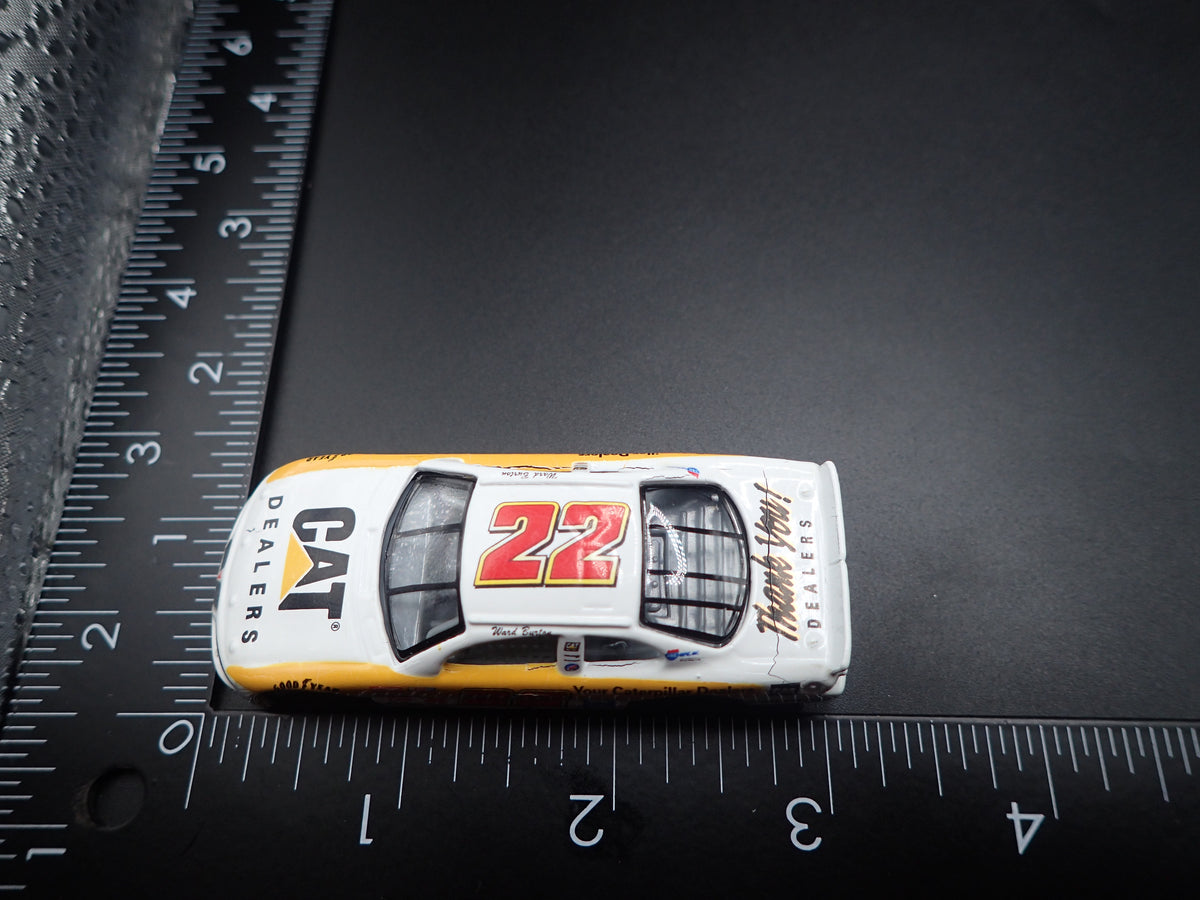 2000 00 PONTIAC GRAND PRIX 22 WARD BURTON CAT NASCAR 1:64 DIECAST MODEL CAR