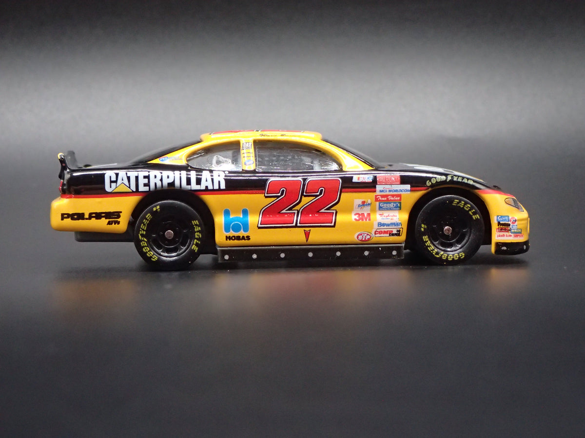 2000 00 PONTIAC GRAND PRIX 22 WARD BURTON CAT NASCAR 1:64 DIECAST MODEL CAR