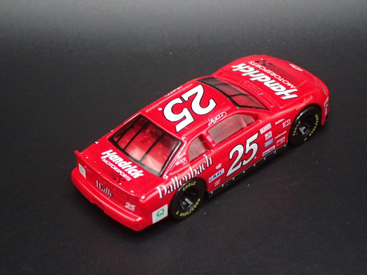 1999 CHEVY CHEVROLET MONTE CARLO 25 WALLY DALLENBACH JR NASCAR 1:64 SCALE DIECAST CAR