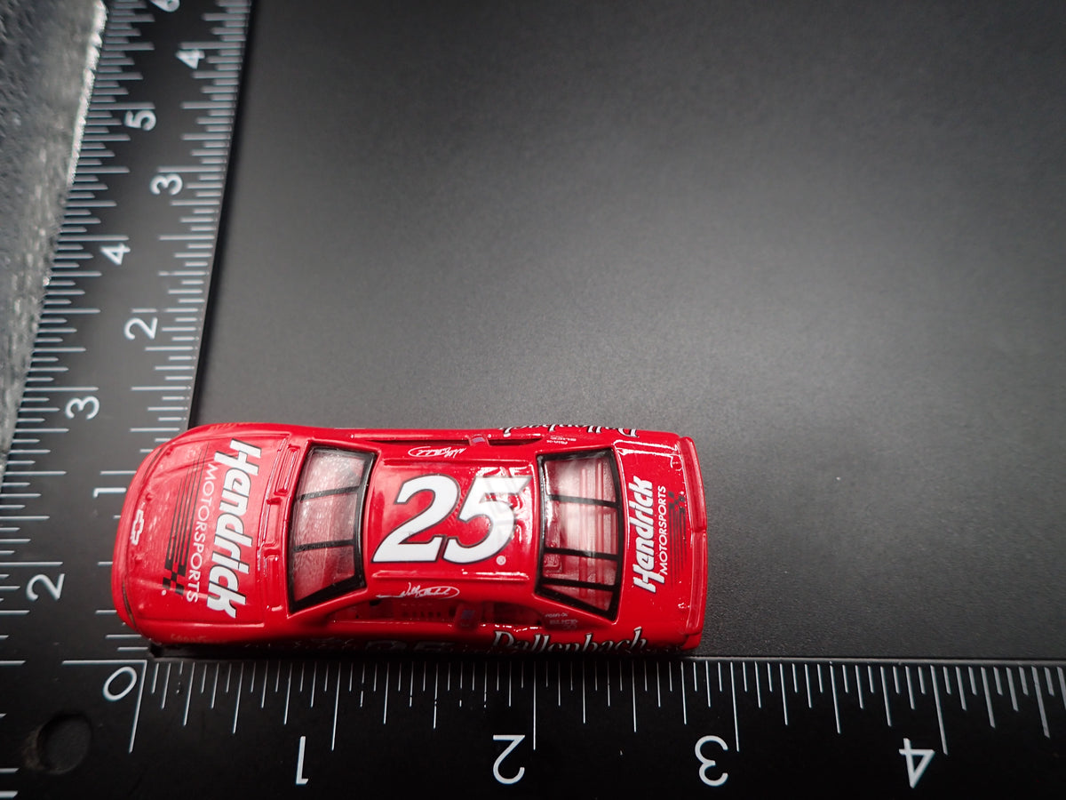 1999 CHEVY CHEVROLET MONTE CARLO 25 WALLY DALLENBACH JR NASCAR 1:64 SCALE DIECAST CAR
