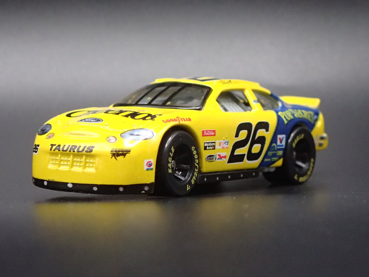 1999 99 FORD TAURUS 26 JOHNNY BENSON CHEERIOS NASCAR 1/64 SCALE DIECAST CAR