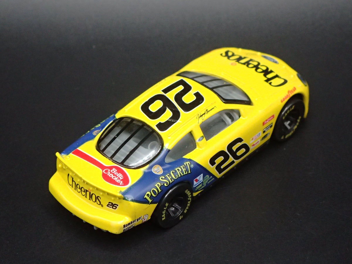 1999 99 FORD TAURUS 26 JOHNNY BENSON CHEERIOS NASCAR 1/64 SCALE DIECAST CAR