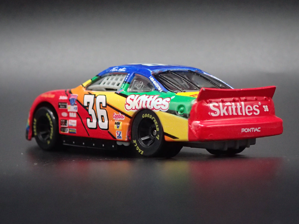 1998 98 PONTIAC GRAND PRIX 36 ERNIE IRVAN SKITTLES NASCAR 1:64 SCALE DIECAST CAR
