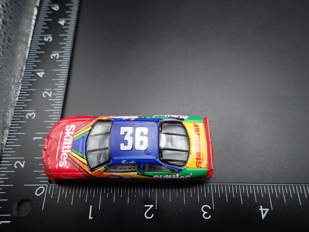 1998 98 PONTIAC GRAND PRIX 36 ERNIE IRVAN SKITTLES NASCAR 1:64 SCALE DIECAST CAR