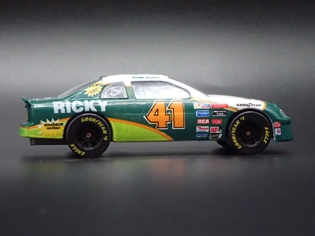 1996 96 CHEVY MONTE CARLO 41 RICKY CRAVEN LARRY HEDRICK NASCAR 1:64 SCALE DIECAST CAR