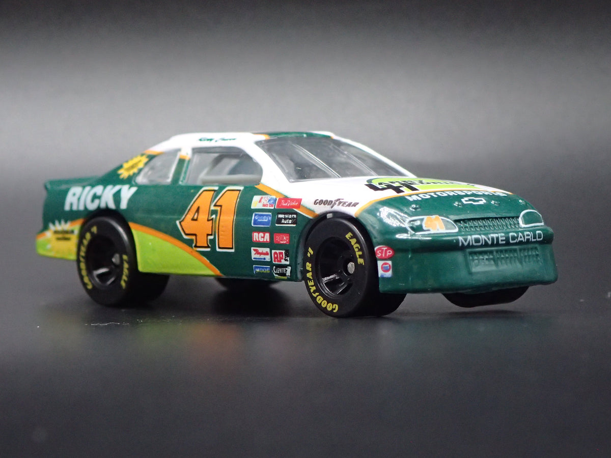 1996 96 CHEVY MONTE CARLO 41 RICKY CRAVEN LARRY HEDRICK NASCAR 1:64 SCALE DIECAST CAR