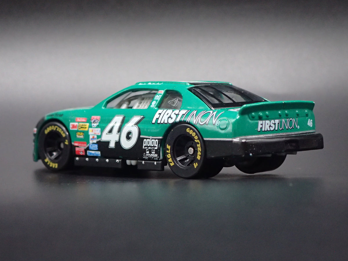 1998 98 CHEVROLET MONTE CARLO 46 WALLY DALLENBACH NASCAR 1:64 SCALE DIECAST CAR