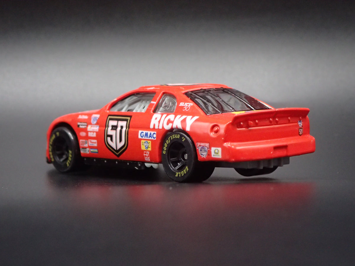 1998 98 CHEVY MONTE CARLO 50 RICKY CRAVEN HENDRICK NASCAR 1:64 SCALE DIECAST CAR