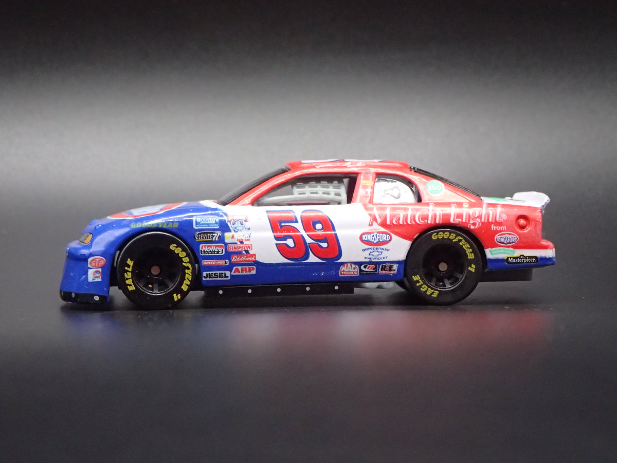 1998 CHEVY MONTE CARLO 59 ROBERT PRESSLEY KINGSFORD NASCAR 1/64 SCALE DIECAST CAR