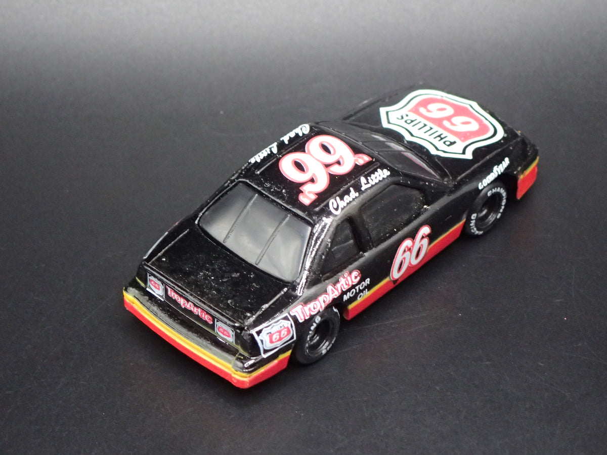 1991 91 FORD THUNDERBIRD 66 CHAD LITTLE PHILLIPS NASCAR 1:64 SCALE DIECAST CAR
