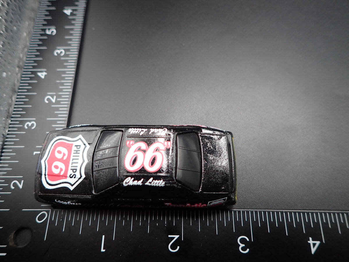 1991 91 FORD THUNDERBIRD 66 CHAD LITTLE PHILLIPS NASCAR 1:64 SCALE DIECAST CAR