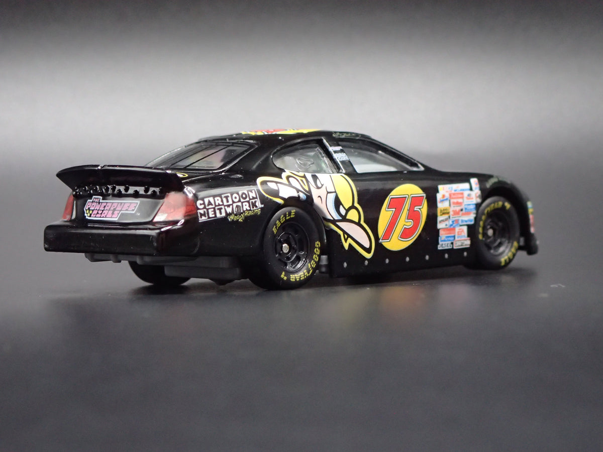 2000 FORD TAURUS 75 WALLY DALLENBACH CARTOON NETWORK NASCAR 1:64 SCALE DIECAST CAR