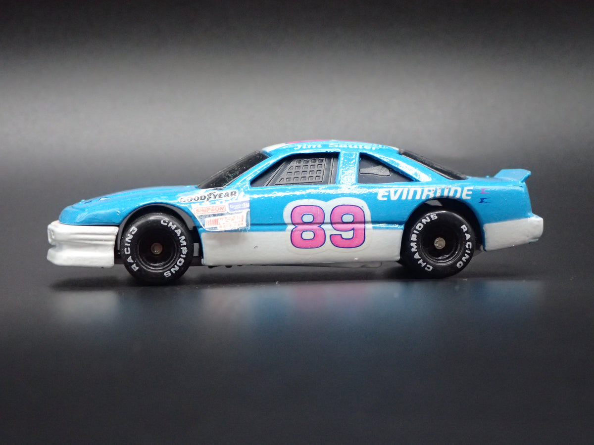 1991 91 PONTIAC GRAND PRIX 89 JIM SAUTER NASCAR 1:64 SCALE DIECAST MODEL CAR