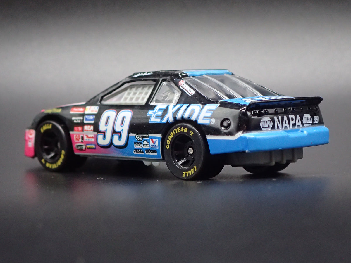 1996 FORD THUNDERBIRD 99 JEFF BURTON EXIDE NASCAR 1:64 SCALE DIECAST MODEL CAR