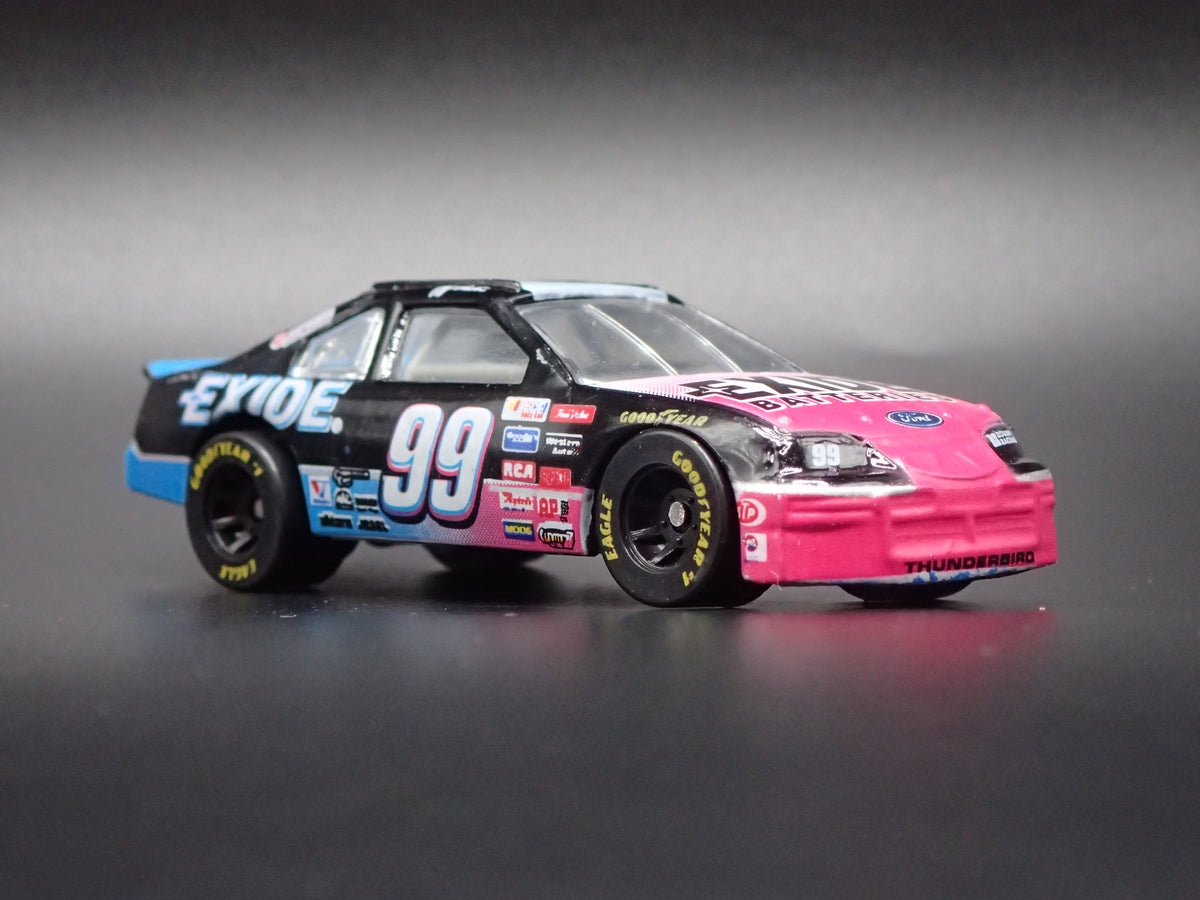 1996 FORD THUNDERBIRD 99 JEFF BURTON EXIDE NASCAR 1:64 SCALE DIECAST MODEL CAR