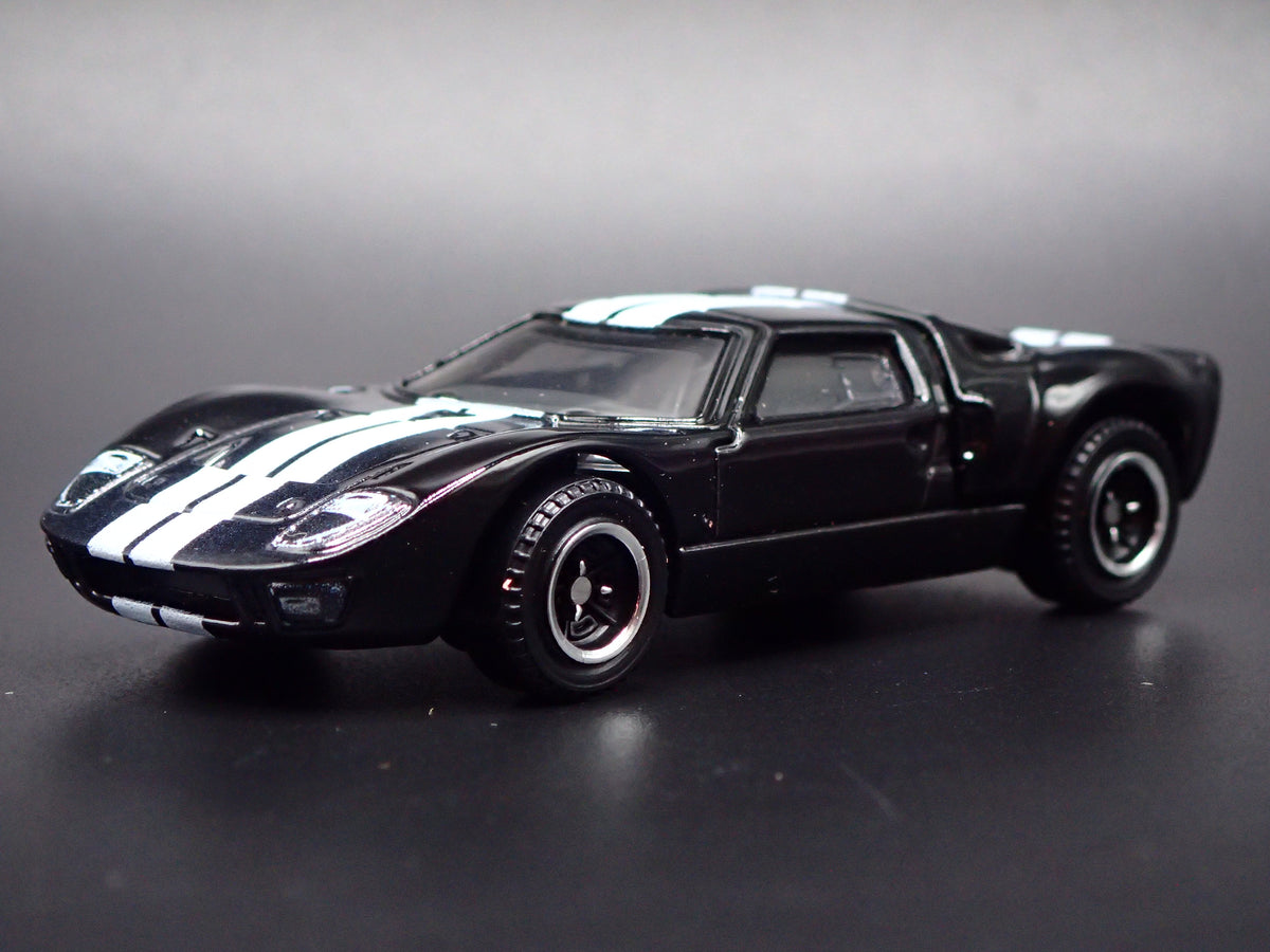 1964-1969 FORD GT40 RACE CAR BLACK 1:64 SCALE COLLECTIBLE DIECAST MODEL CAR-Burning Rubber Toy Company