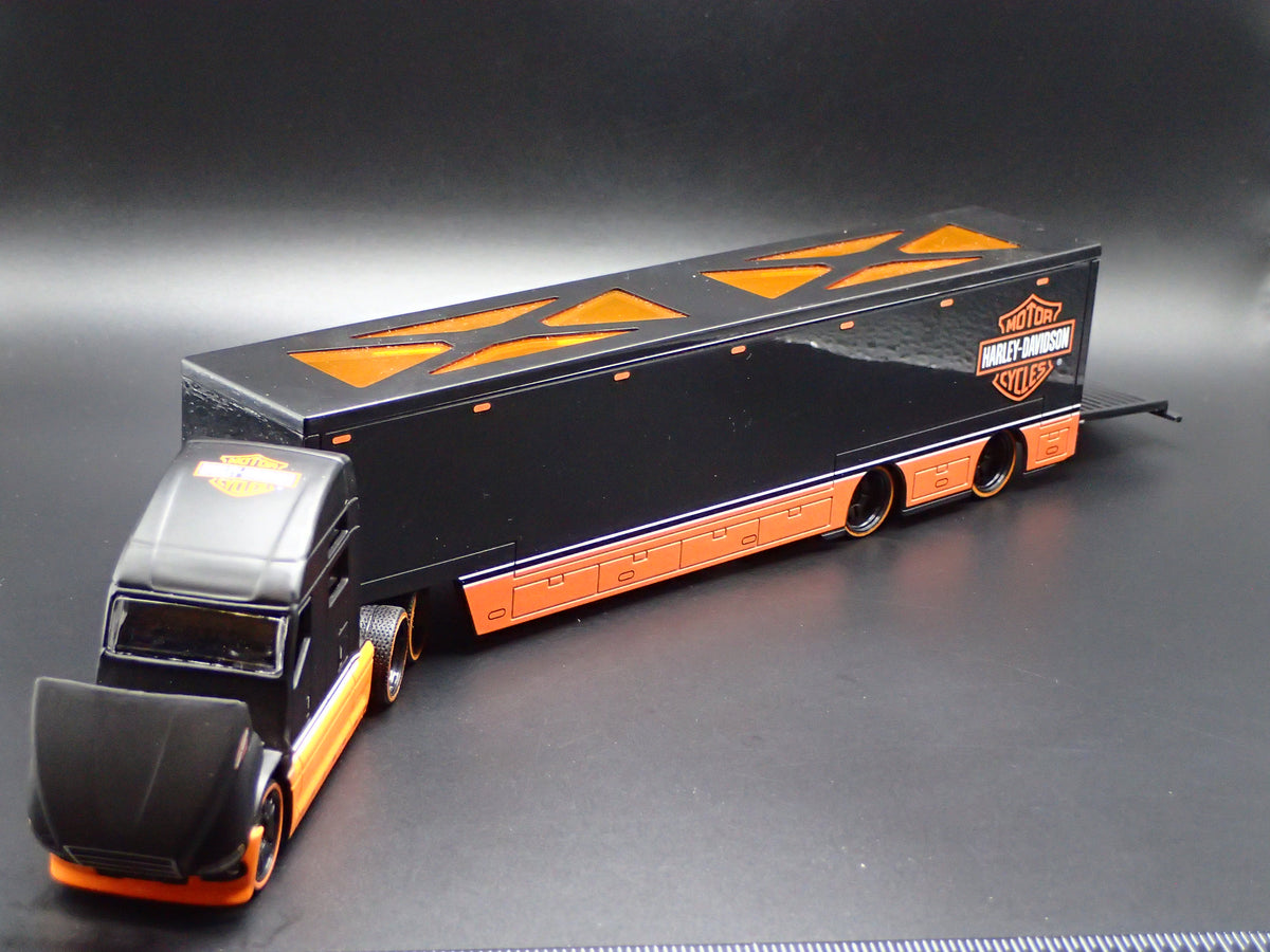 HARLEY DAVIDSON CUSTOM TRANSPORTER HAULER TRAILER 1:64 SCALE MODEL SET-Burning Rubber Toy Company