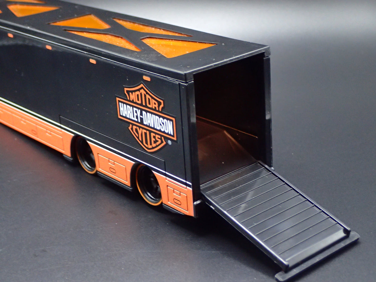 HARLEY DAVIDSON CUSTOM TRANSPORTER HAULER TRAILER 1:64 SCALE MODEL SET-Burning Rubber Toy Company