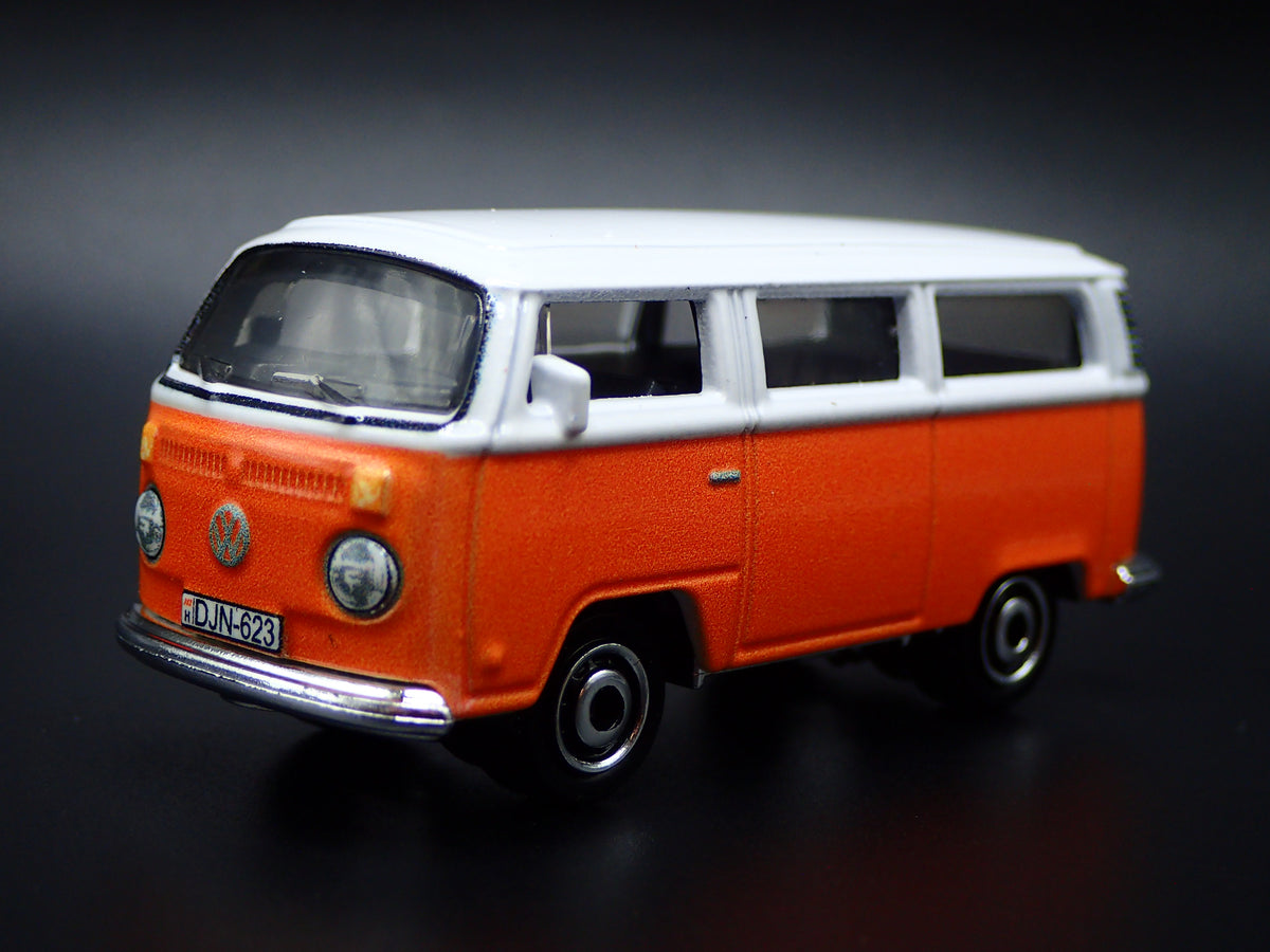 1967-1979 VW VOLKSWAGEN TYPE 2 T2 BUS 1/64 SCALE COLLECTIBLE DIECAST MODEL CAR