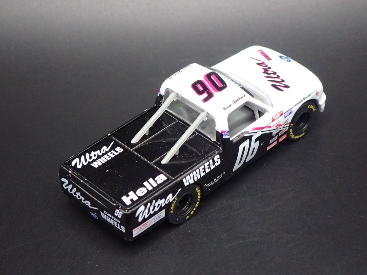 1995 95 FORD F150 06 BUTCH GILLILAND ULTRA WHEELS NASCAR TRUCK 1:64 DIECAST CAR