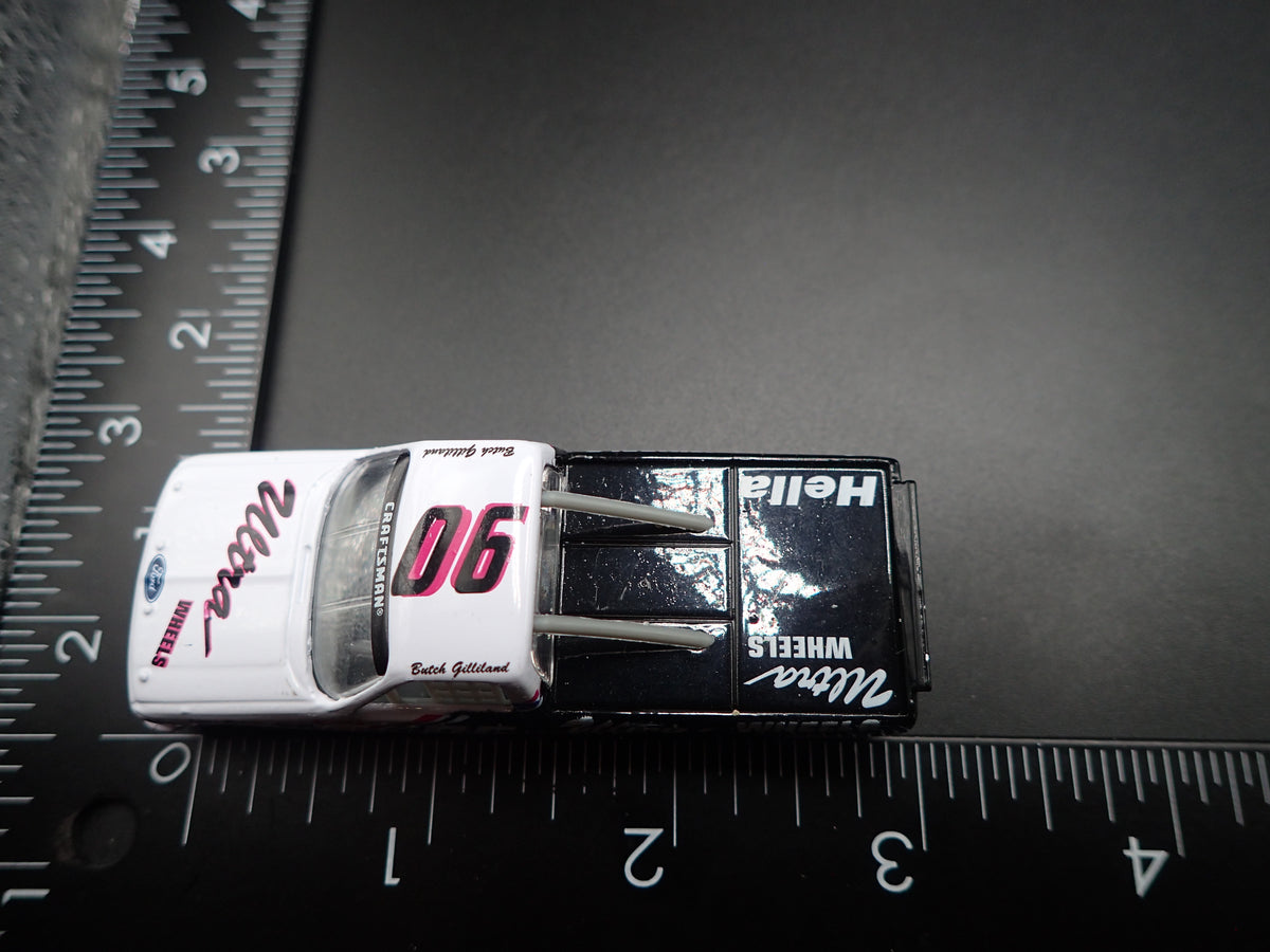 1995 95 FORD F150 06 BUTCH GILLILAND ULTRA WHEELS NASCAR TRUCK 1:64 DIECAST CAR