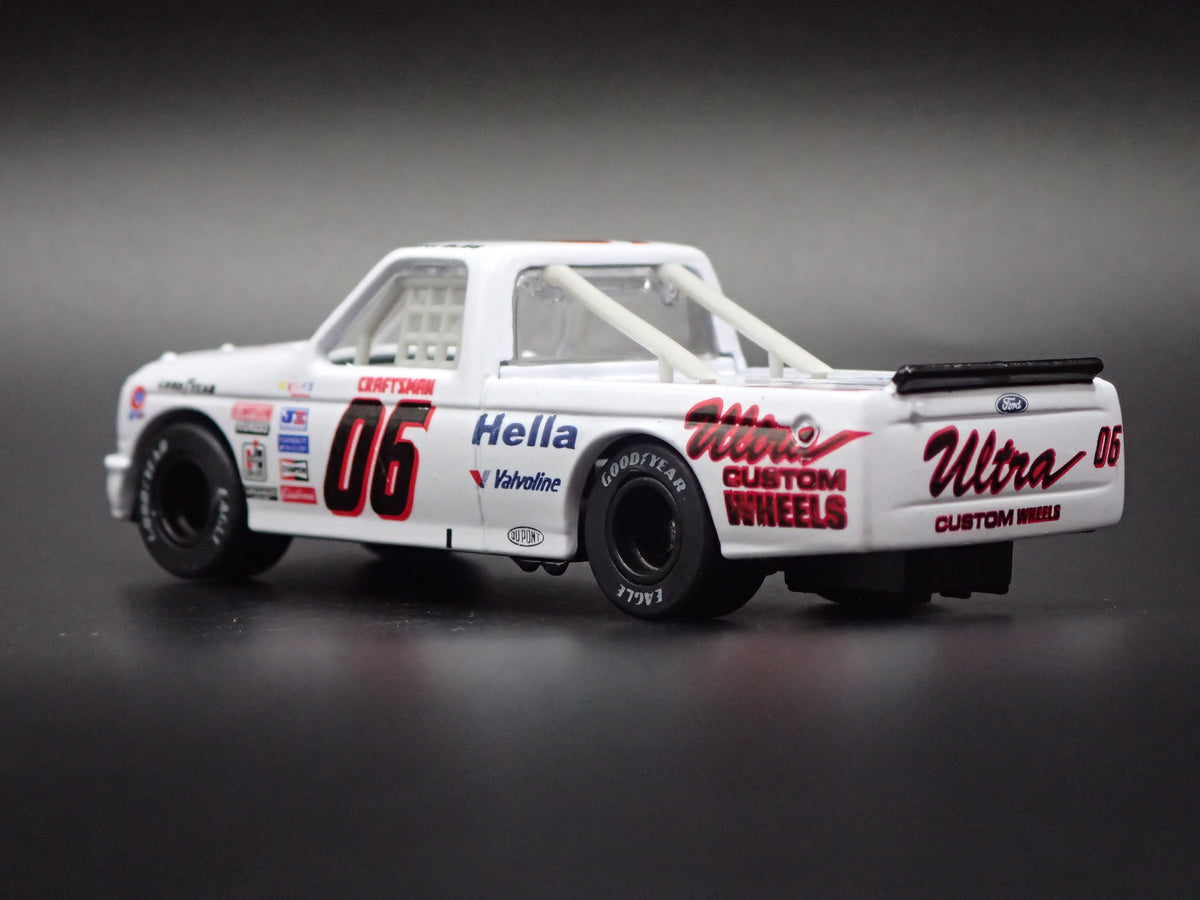 1995 95 FORD F150 06 MIKE BLISS ULTRA WHEELS NASCAR TRUCK 1:64 DIECAST CAR