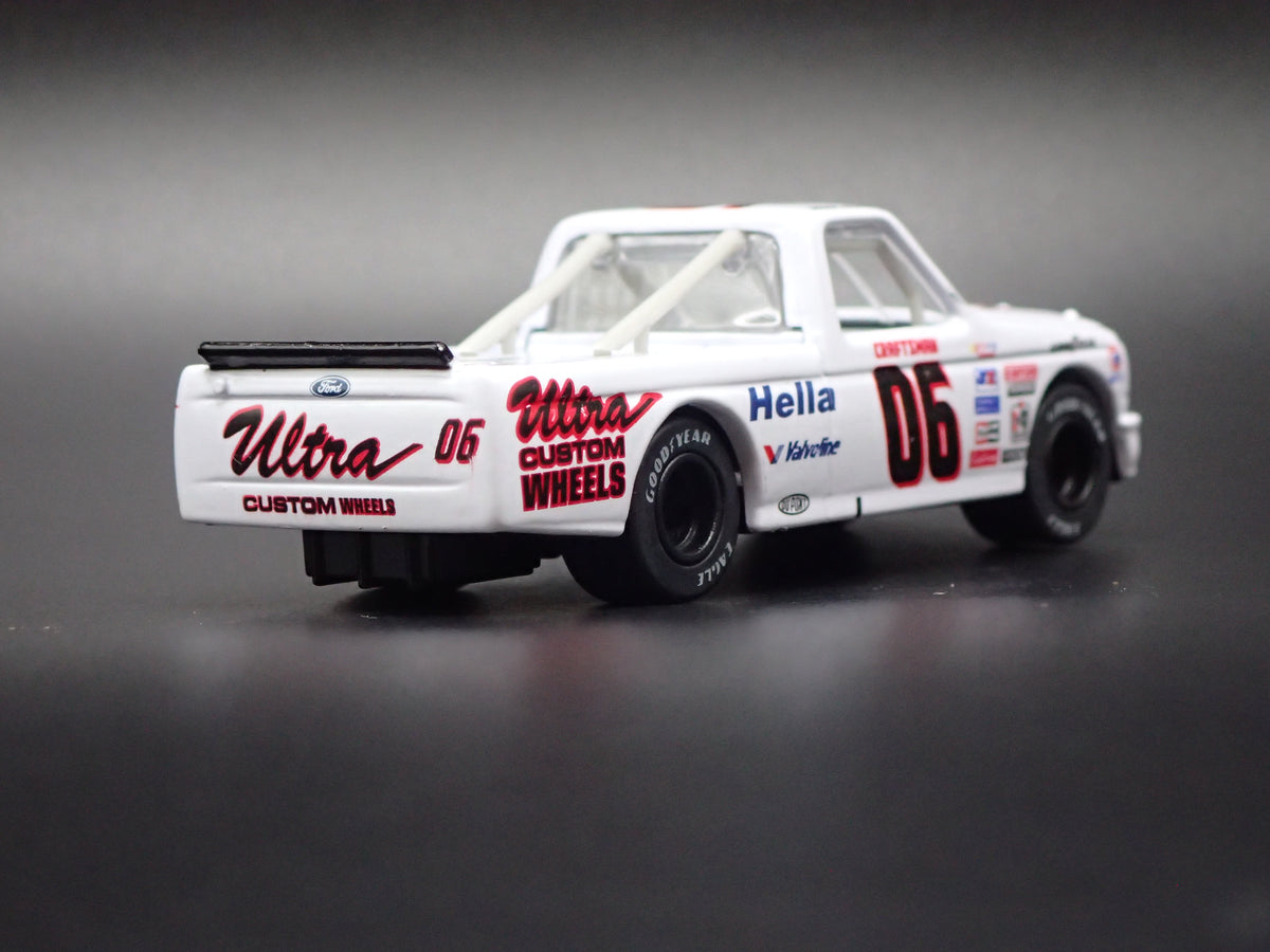1995 95 FORD F150 06 MIKE BLISS ULTRA WHEELS NASCAR TRUCK 1:64 DIECAST CAR