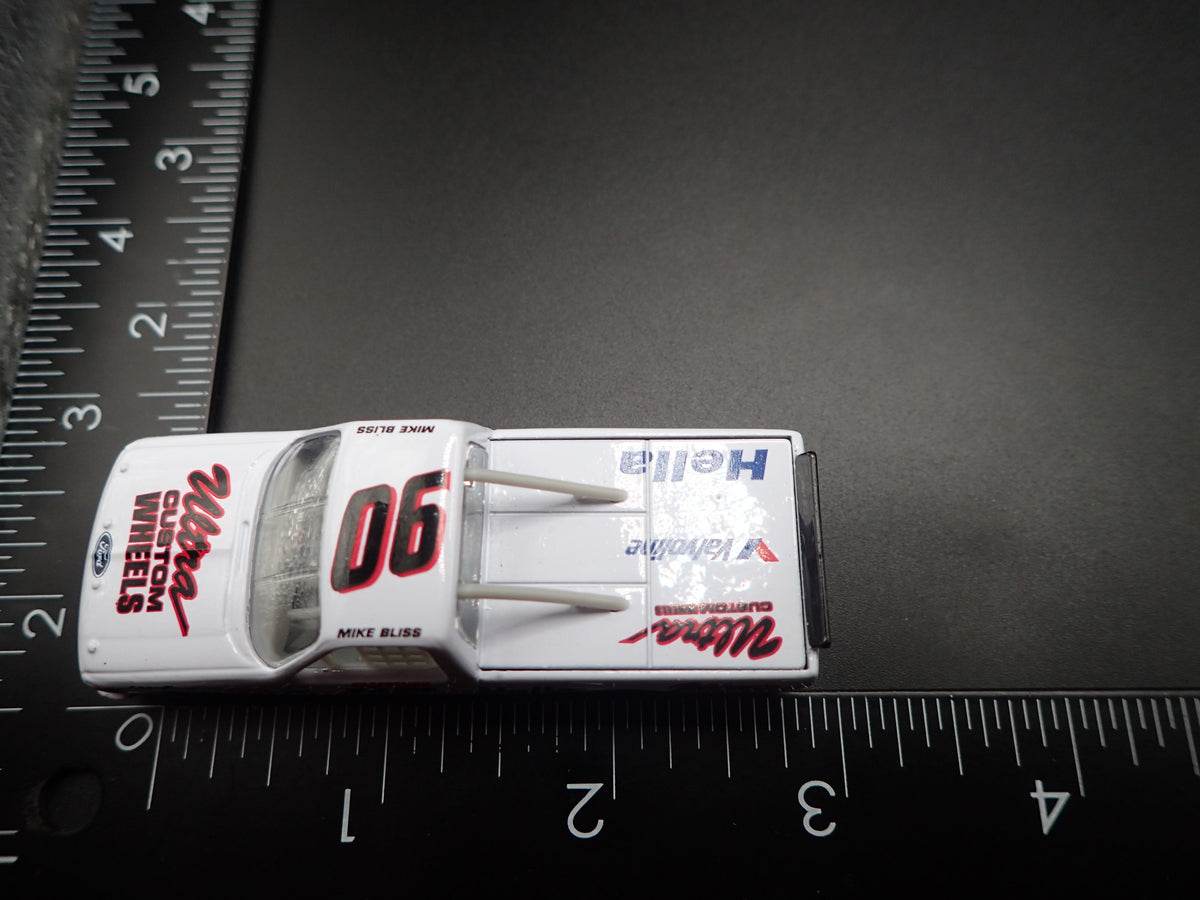 1995 95 FORD F150 06 MIKE BLISS ULTRA WHEELS NASCAR TRUCK 1:64 DIECAST CAR