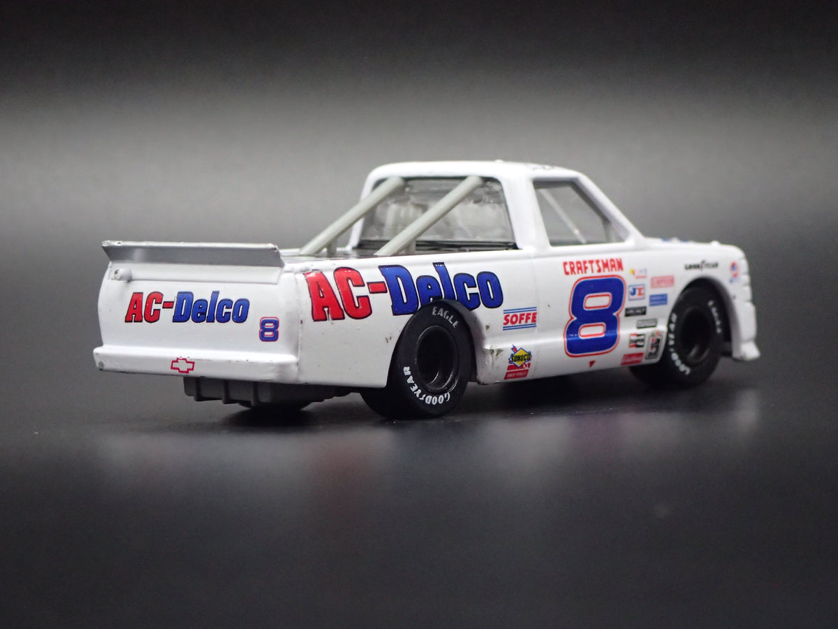 1995 CHEVY SILVERADO #8 CRAIG HUARTSON AC DELCO NASCAR TRUCK 1:64 SCALE DIECAST CAR