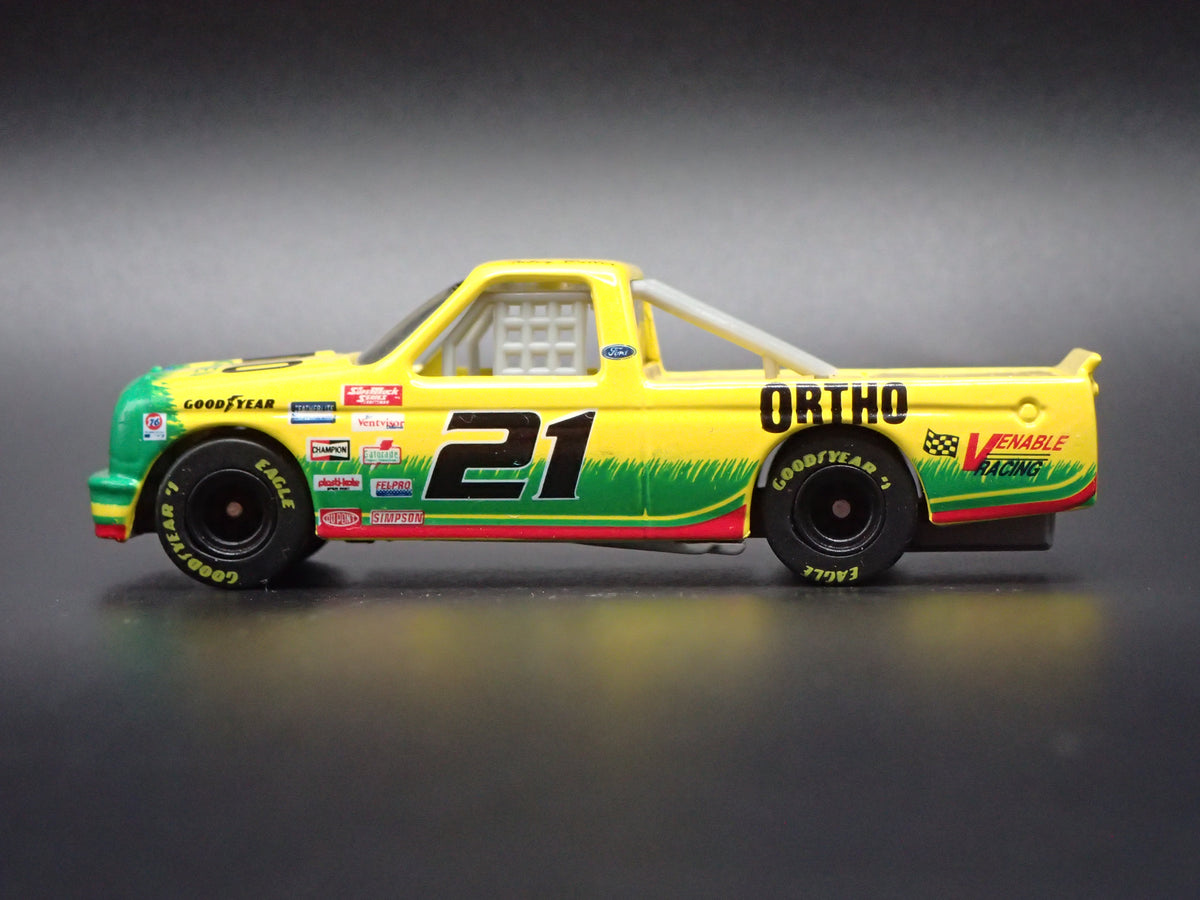 1995 95 CHEVY SILVERADO #21 ORTHO NASCAR TRUCK 1:64 SCALE DIECAST CAR