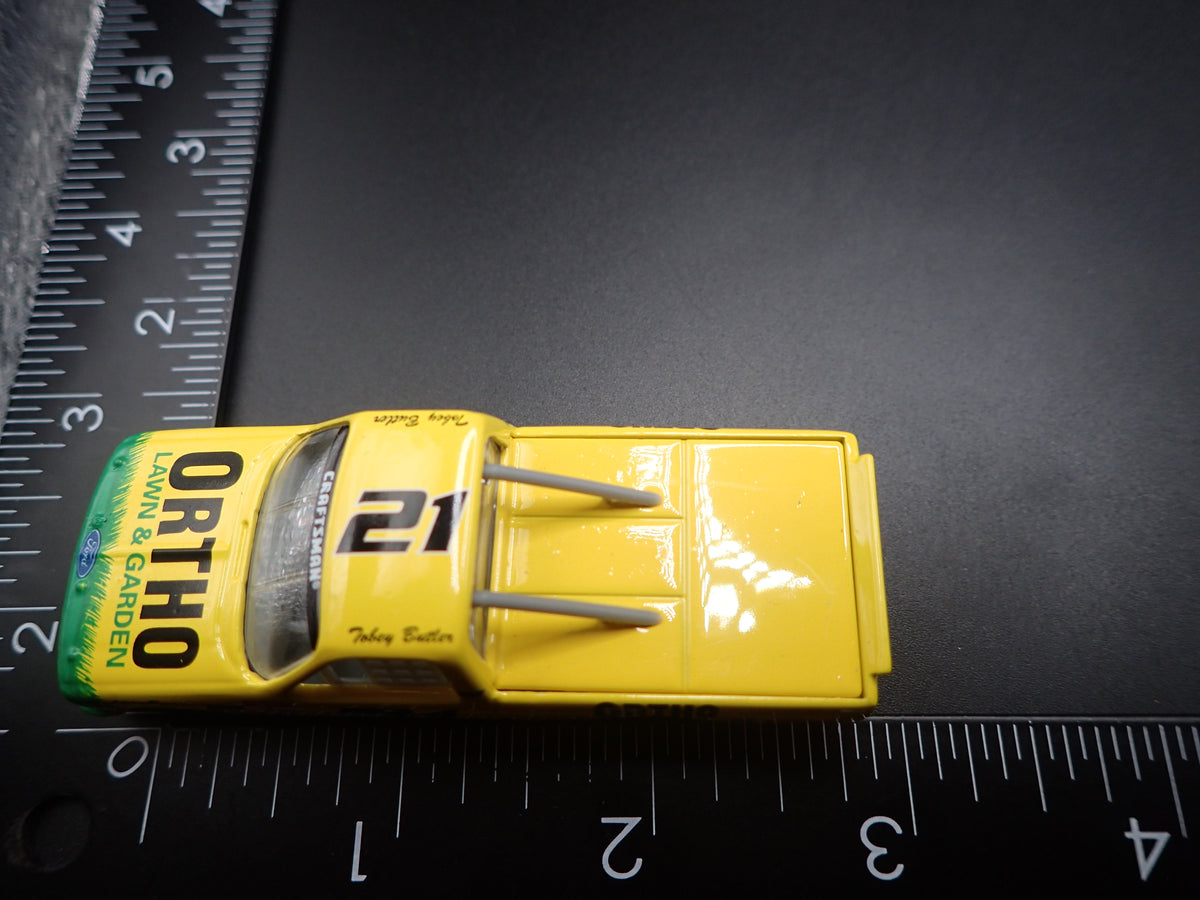 1995 95 CHEVY SILVERADO #21 ORTHO NASCAR TRUCK 1:64 SCALE DIECAST CAR