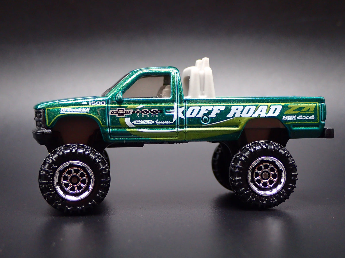 1988-1998 CHEVY CHEVROLET K1500 4X4 PICKUP TRUCK 1:70 SCALE DIECAST MODEL CAR