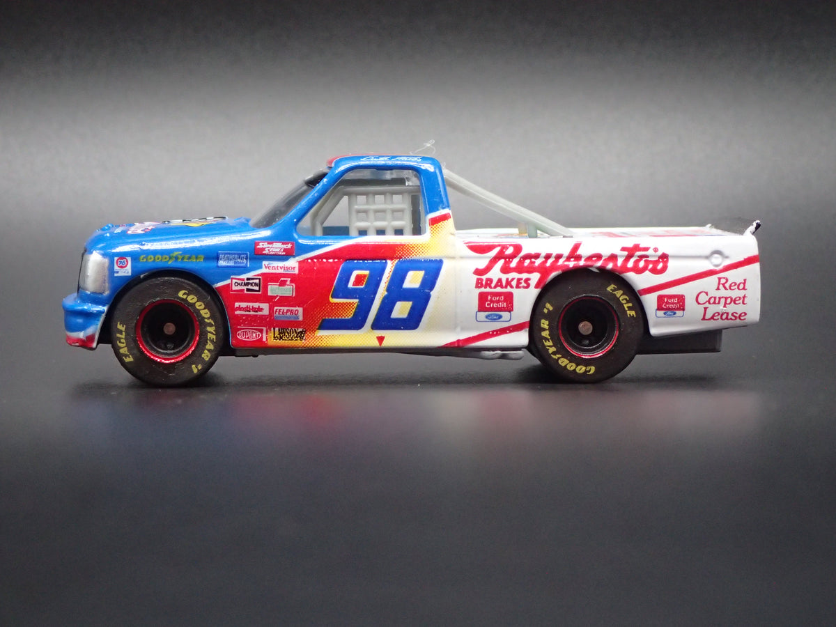 1995 95 FORD F150 #98 BUTCH MILLER NASCAR TRUCK 1:64 SCALE DIORAMA DIECAST CAR