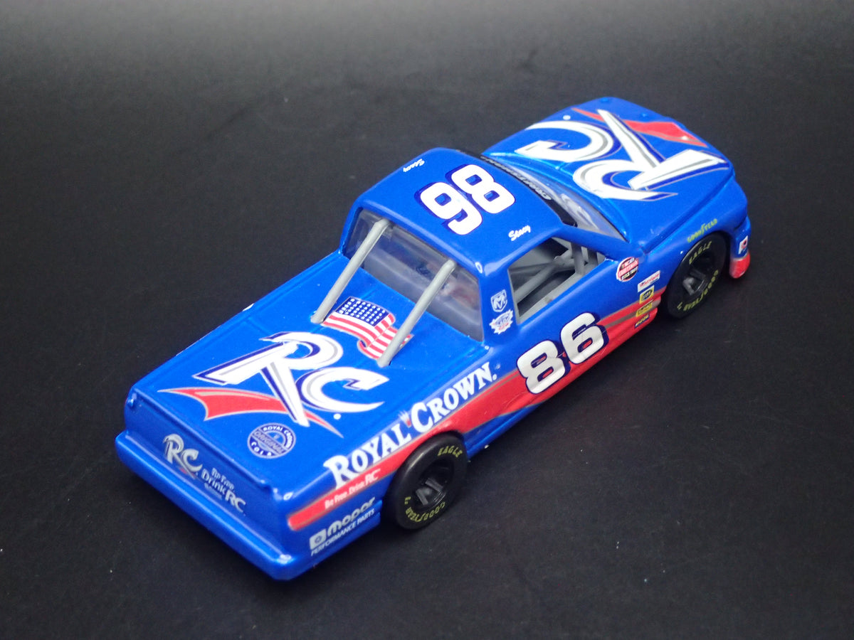1999 99 DODGE RAM 86 STACY COMPTON NASCAR RACNG TRUCK 1/64 SCALE DIECAST MODEL CAR