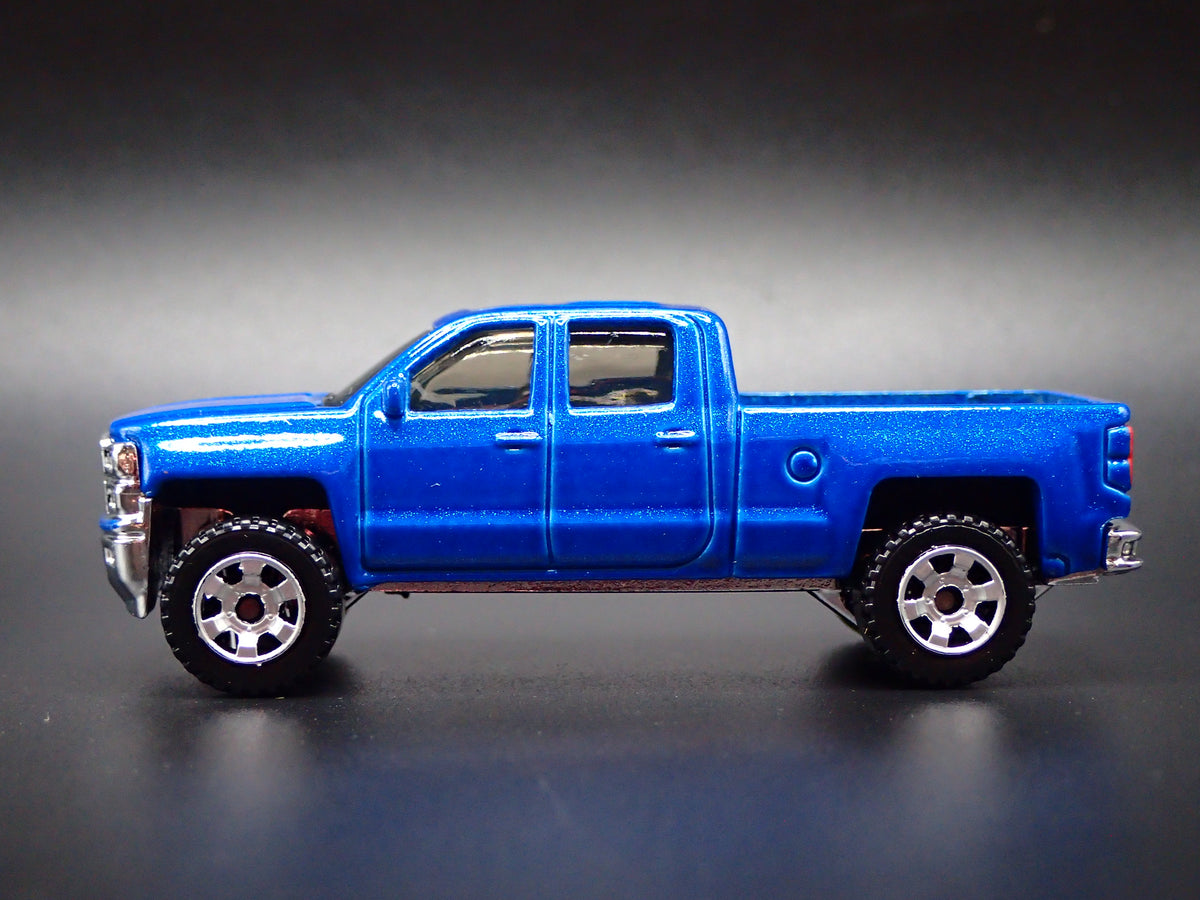 2014-2018 CHEVY CHEVROLET SILVERADO 1500 TRUCK 1/64 SCALE DIECAST MODEL CAR