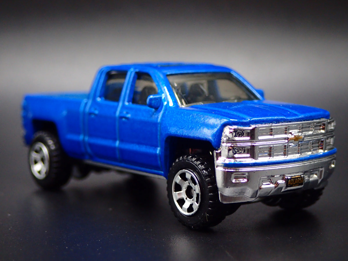 2014-2018 CHEVY CHEVROLET SILVERADO 1500 TRUCK 1/64 SCALE DIECAST MODEL CAR