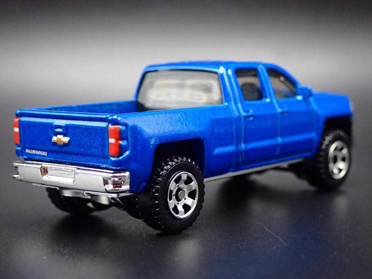 2014-2018 CHEVY CHEVROLET SILVERADO 1500 TRUCK 1/64 SCALE DIECAST MODEL CAR