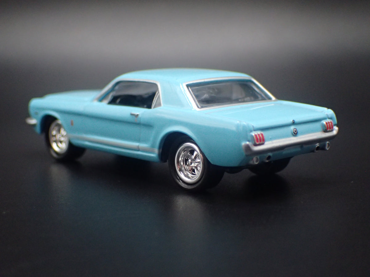 1965 65 FORD MUSTANG COUPE RARE 1:64 SCALE COLLECTIBLE DIORAMA DIECAST MODEL CAR