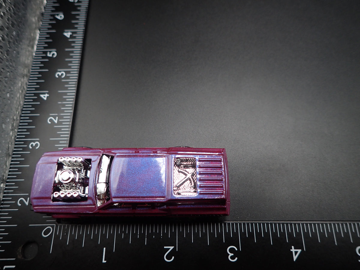 CRUISE BRUISER STATION WAGON GASSER PURPLE 1:64 SCALE DIECAST MODEL CAR