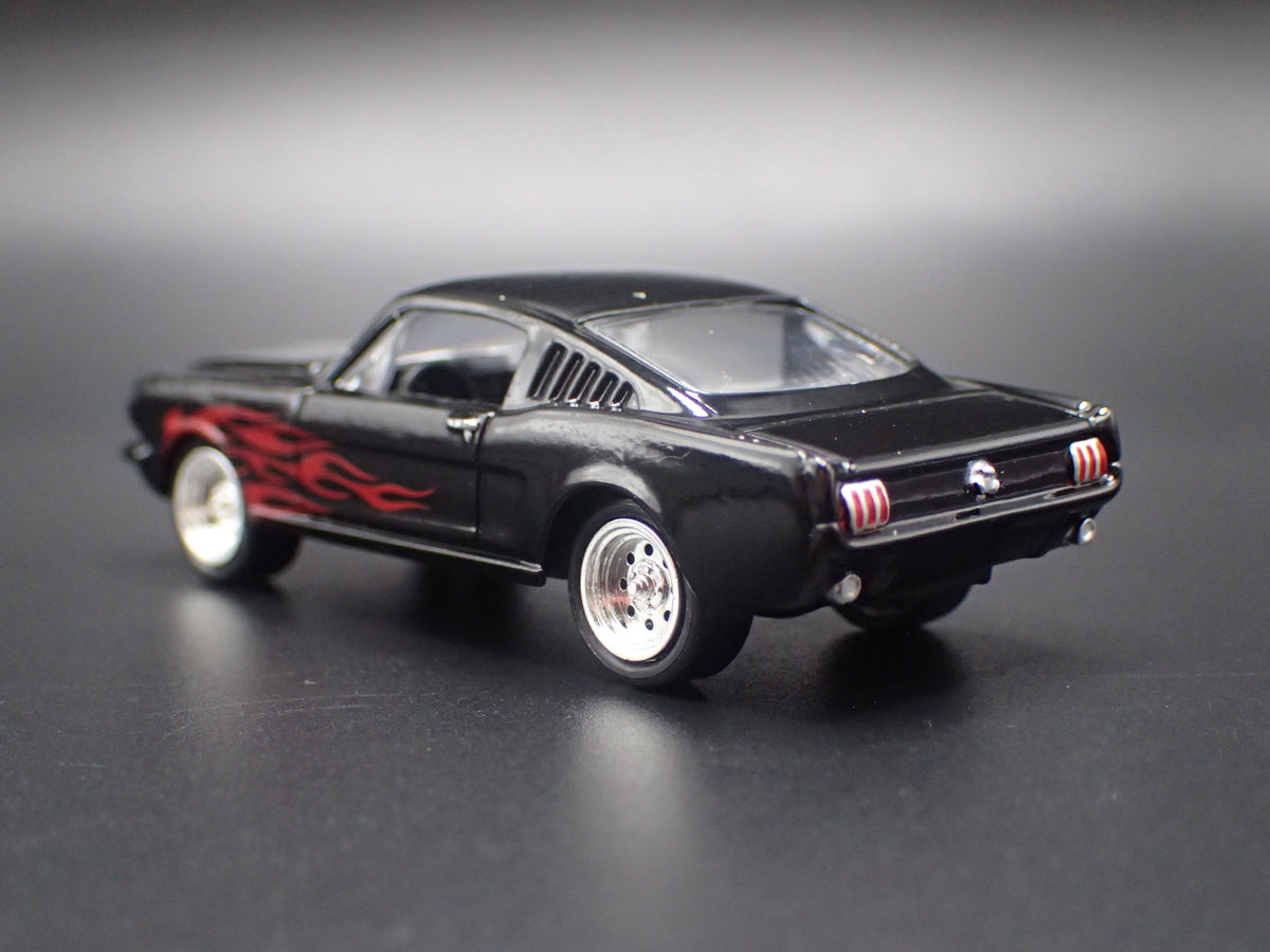 1965 65 FORD MUSTANG FASTBACK BLACK 1:64 SCALE COLLECTIBLE DIECAST MODEL CAR