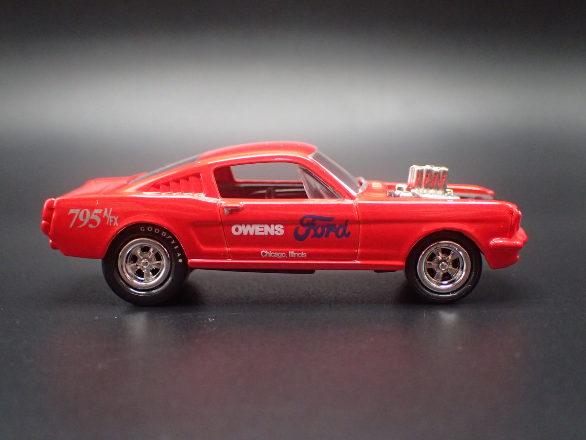 1965 65 FORD MUSTANG FASTBACK RED 1:64 SCALE COLLECTIBLE DIECAST MODEL CAR