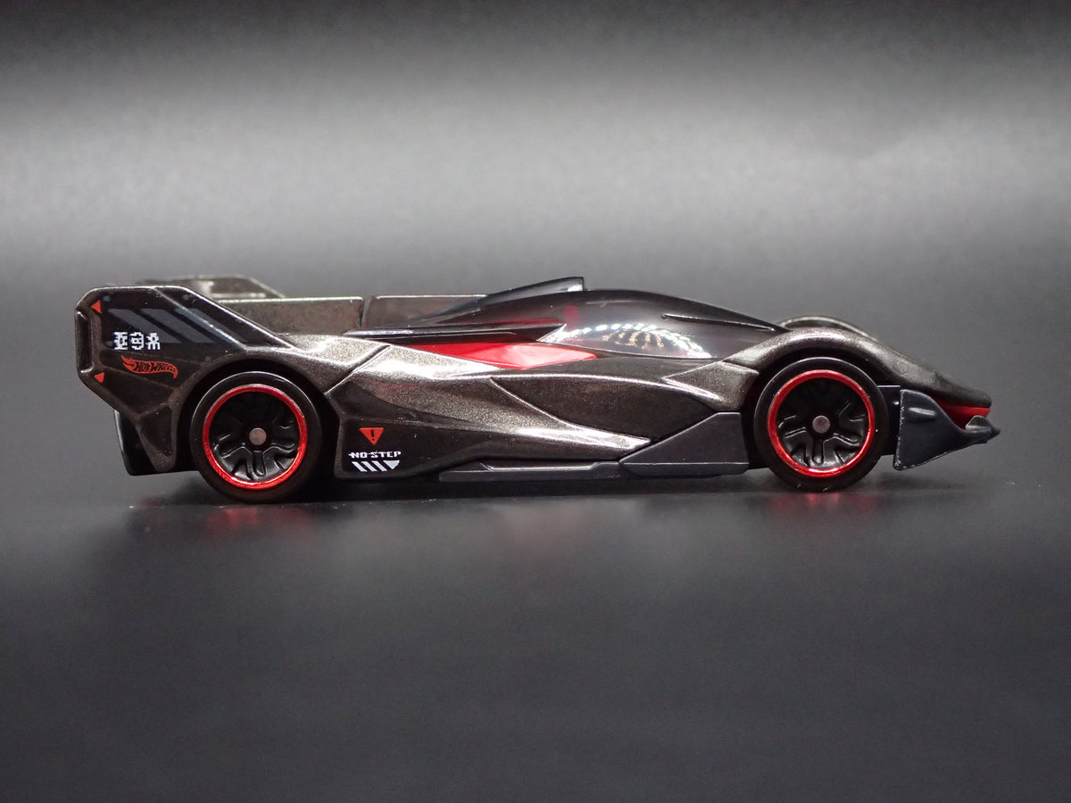 X-CCELERON RACE CAR BLACK 1:64 SCALE COLLECTIBLE DIORAMA DIECAST MODEL CAR