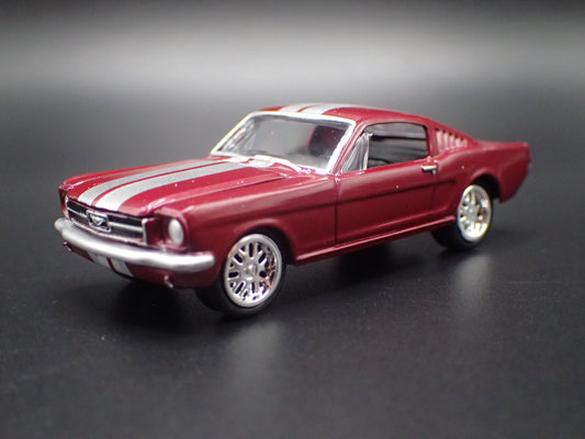 1965 65 FORD MUSTANG FASTBACK BURGUNDY 1:64 SCALE COLLECTIBLE DIECAST MODEL CAR