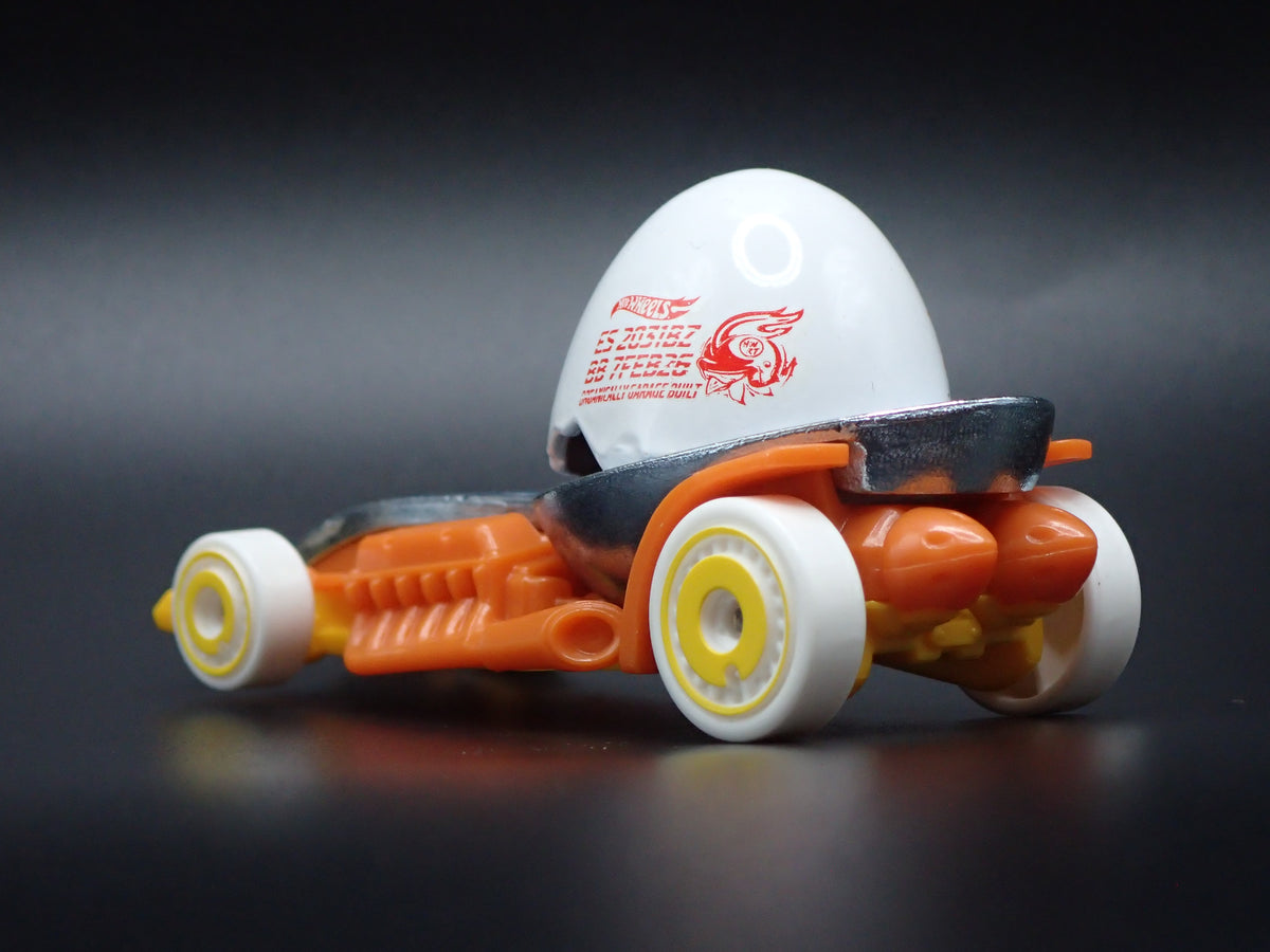EGGSHELLERACER RACE CAR YELLOW 1:64 SCALE COLLECTIBLE DIORAMA DIECAST MODEL CAR